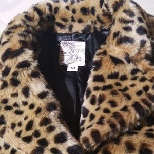Cheetah  print faux fur jacket